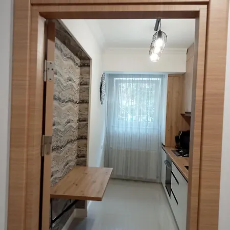 Elegant - Titan Park Апартаменты *