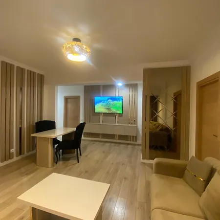 Elegant - Titan Park Апартаменты