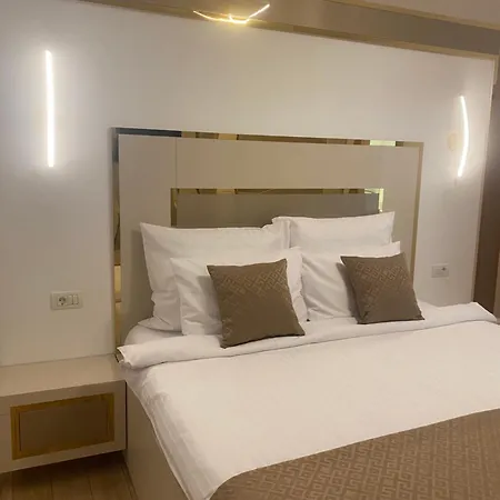 Elegant - Titan Park Бухарест