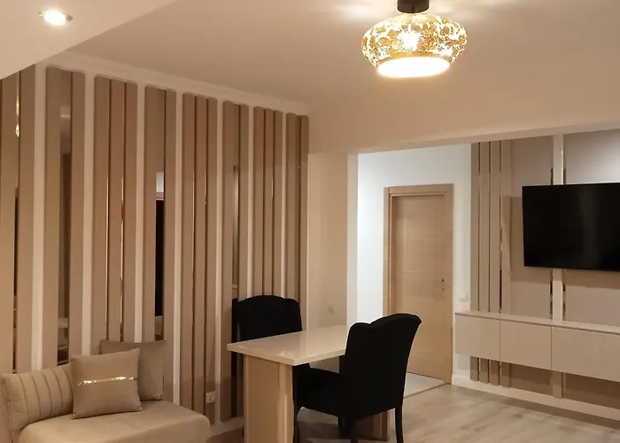 Elegant - Titan Park